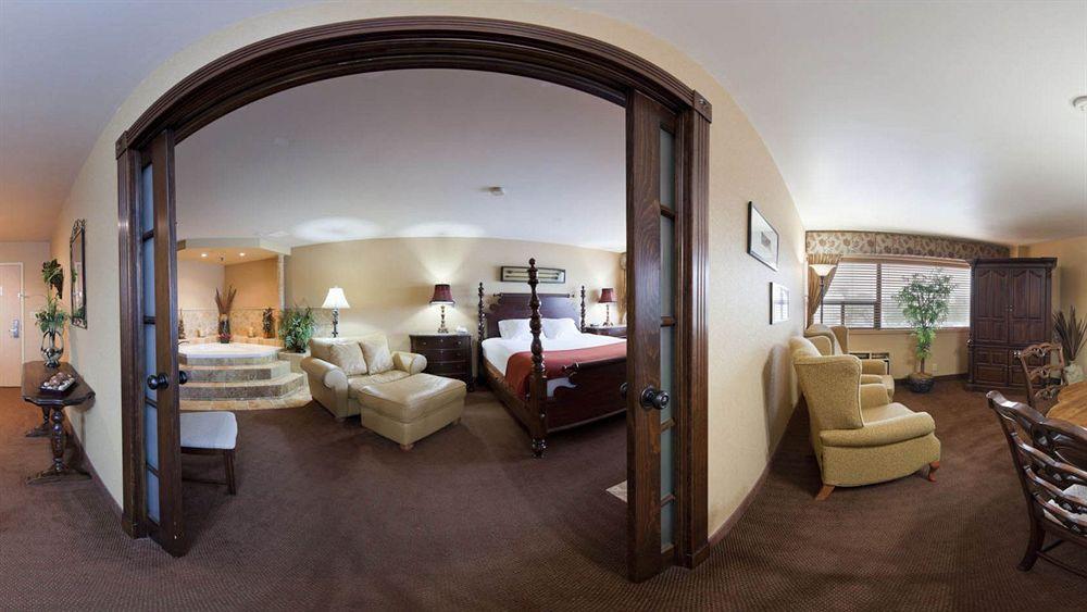 Holiday Inn Express Hotel & Suites Saint John Harbour Side By Ihg Екстериор снимка