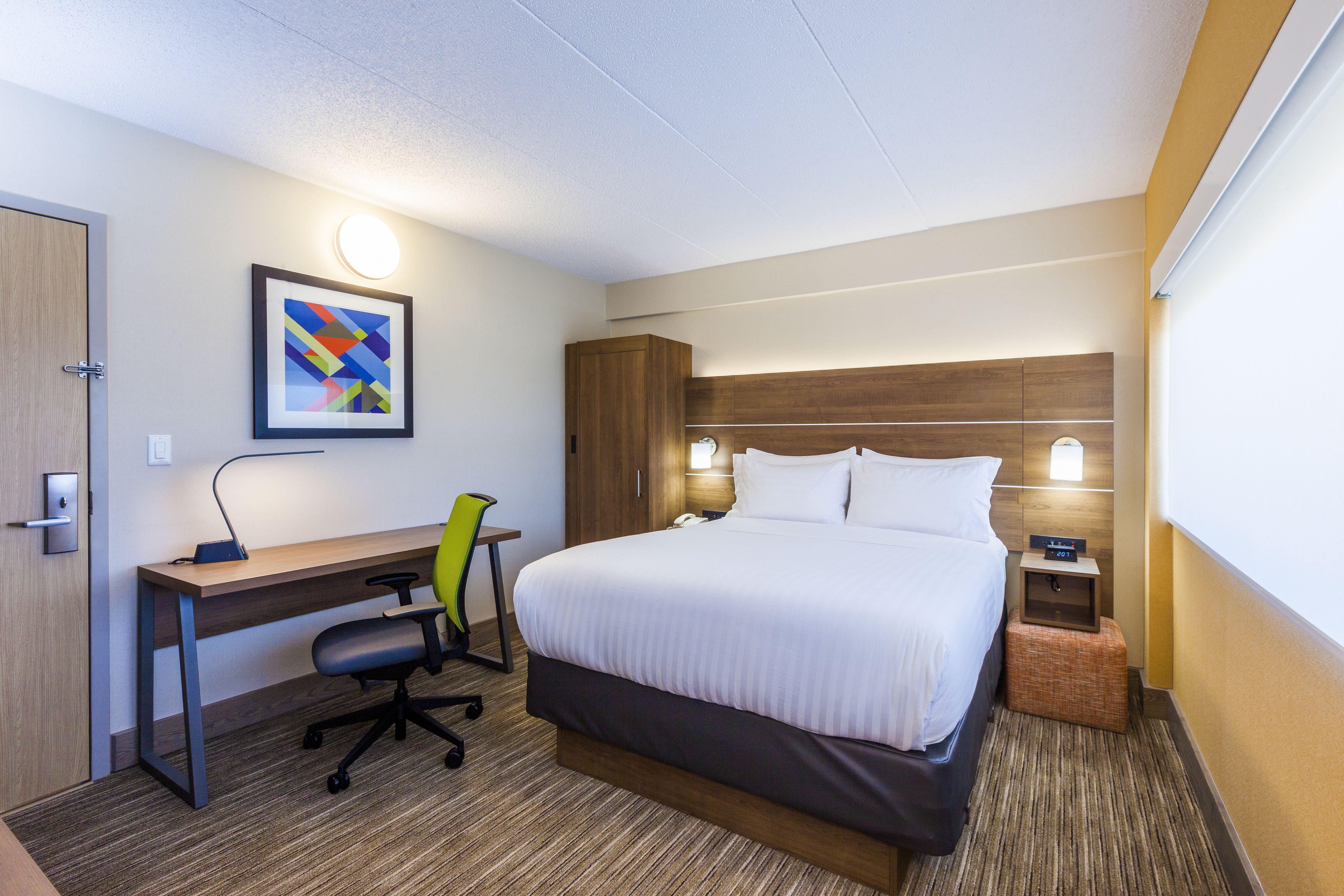 Holiday Inn Express Hotel & Suites Saint John Harbour Side By Ihg Екстериор снимка