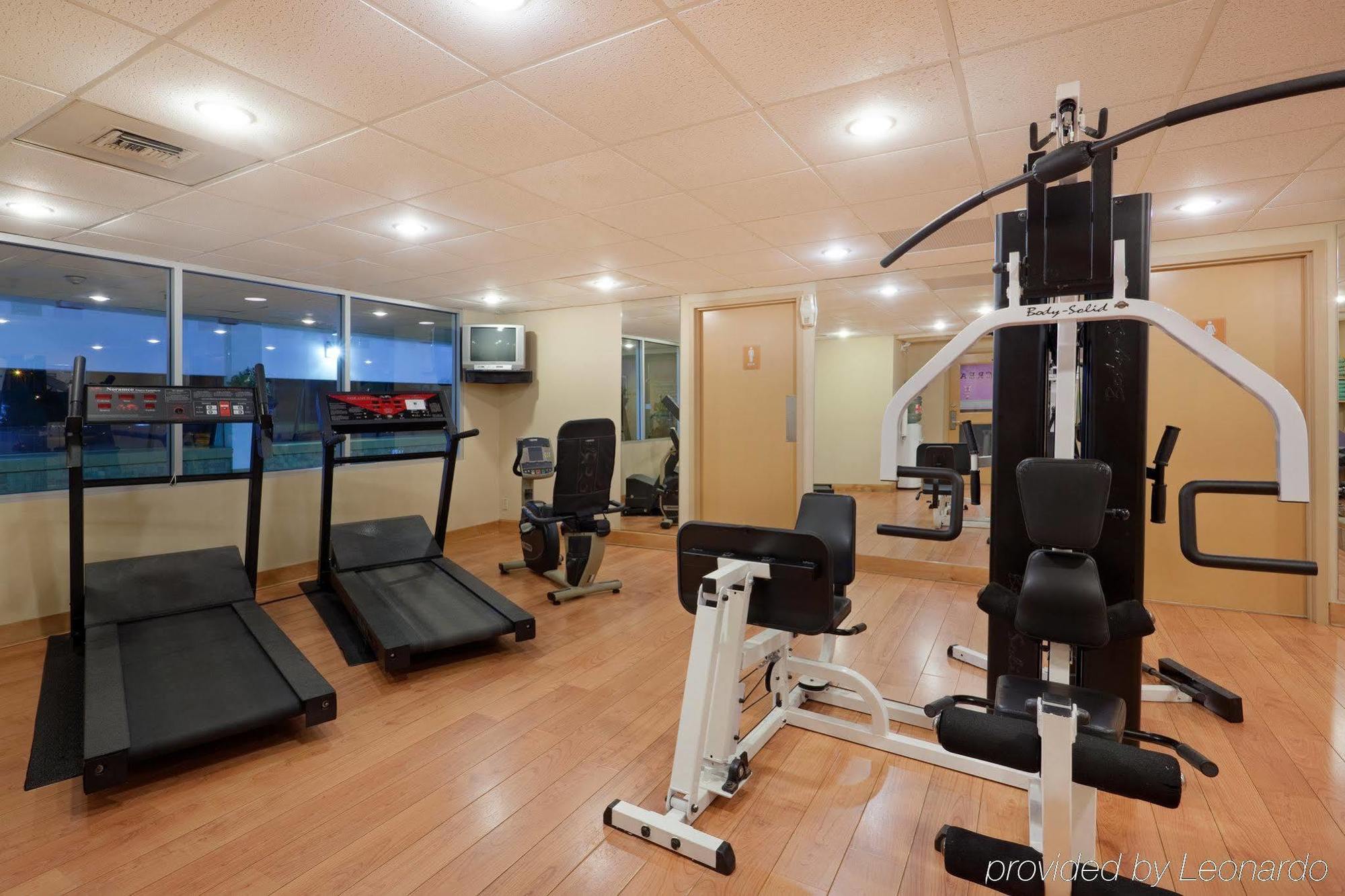 Holiday Inn Express Hotel & Suites Saint John Harbour Side By Ihg Екстериор снимка